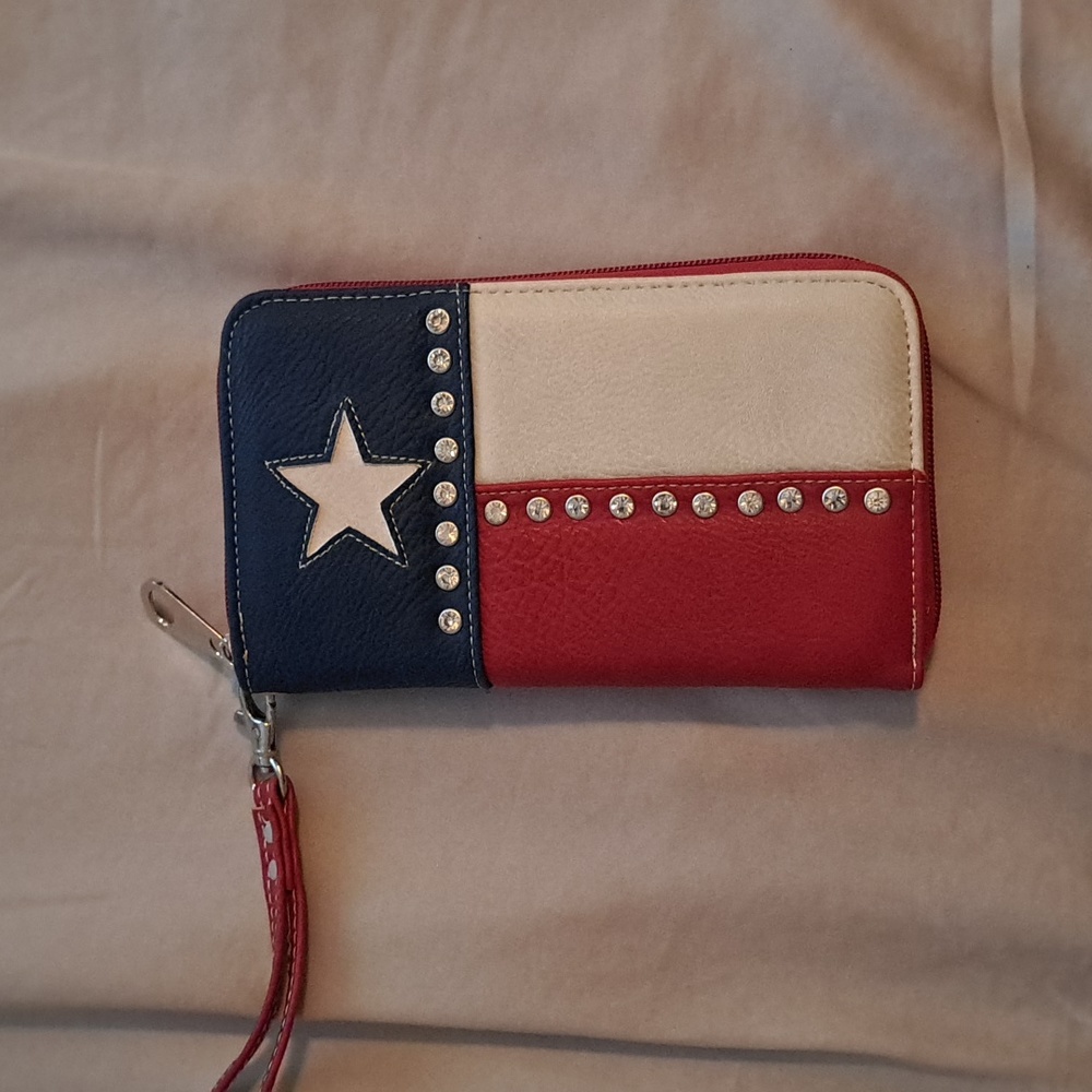 TEXAS wristlet/clutch